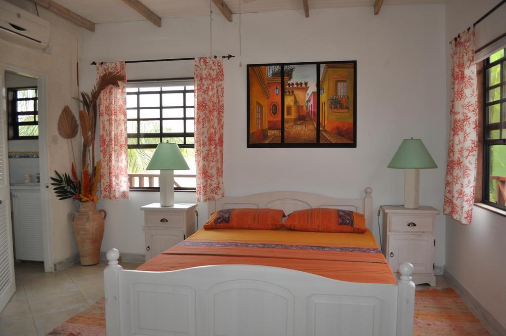 Yellow Bird Apartment كرايست تشيرش المظهر الخارجي الصورة